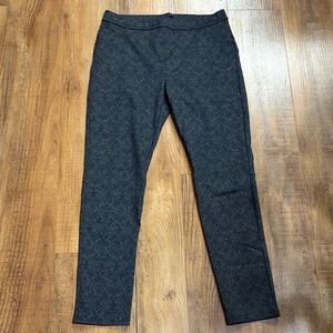 Sanctuary black & Gray Patterned pull on pants  size large